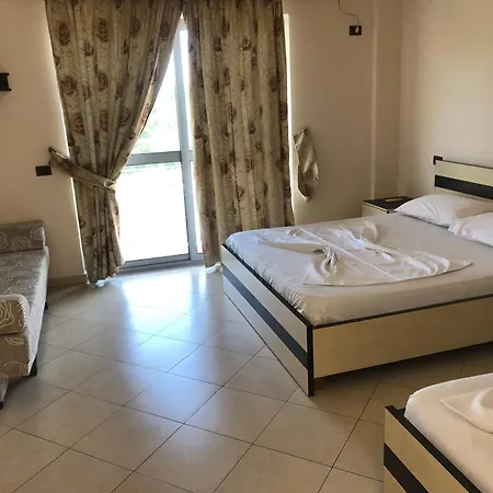 Hotel Klajvi -