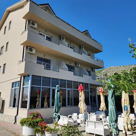 Klajvi - Hotel